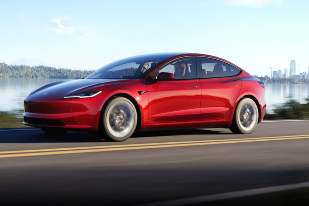 Tesla Model 3 (2024). La berline électrique restylée